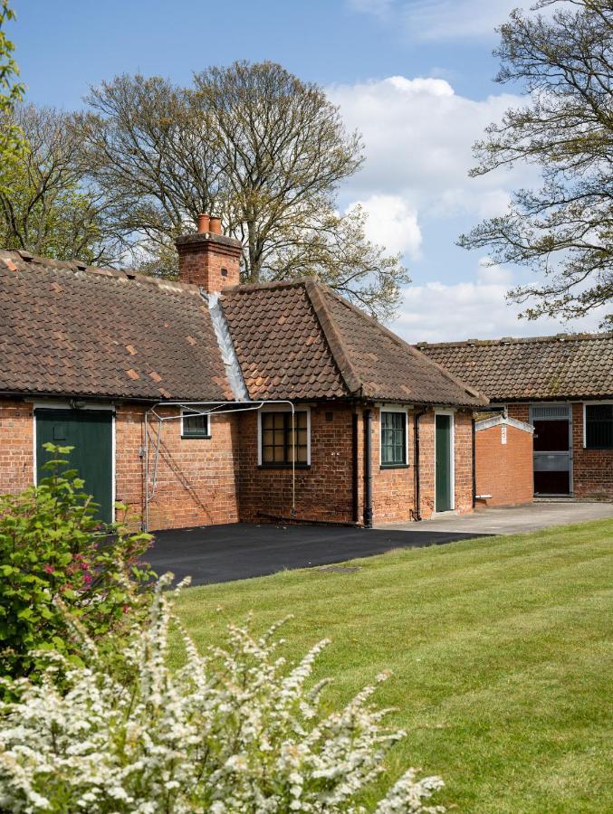 The Stable Suite At York Racecourse Exteriér fotografie